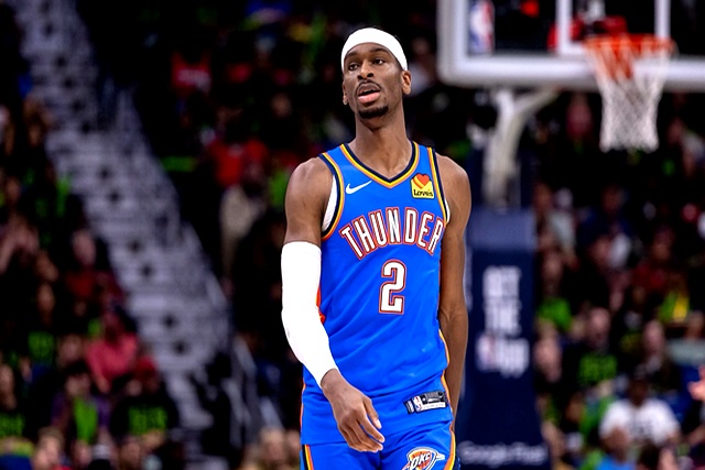 开云-阿扎伦卡连续三场比赛得分超过重要助攻，雄鹿不断突破！-开云