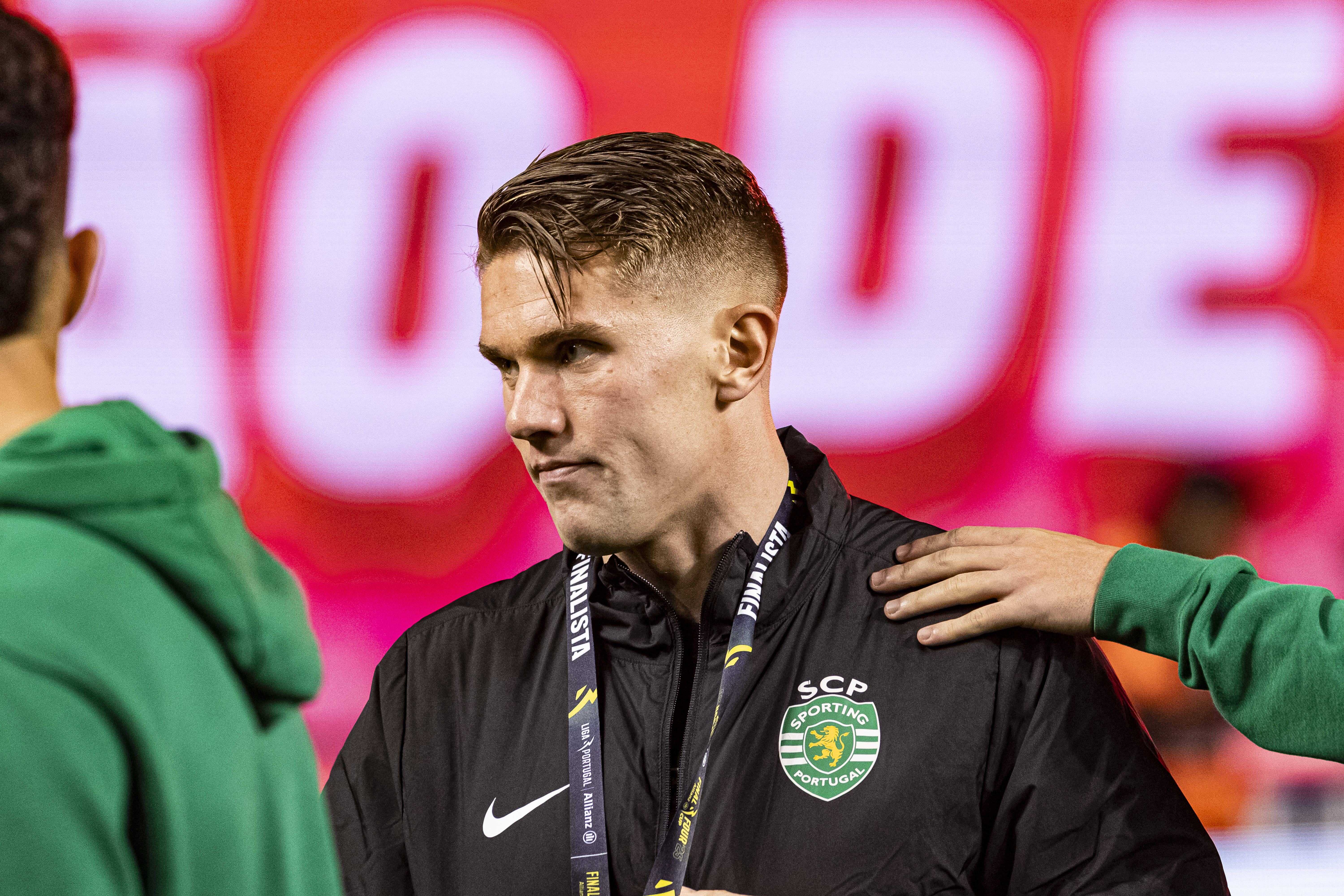 一站式服务平台-惊天逆转!阿森纳连追三球实现绝地反击,文化教育必须.的简单介绍-一站式服务平台